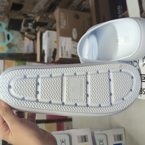 32° Cool Cushion Slides Unisex - Picture 4 of 8